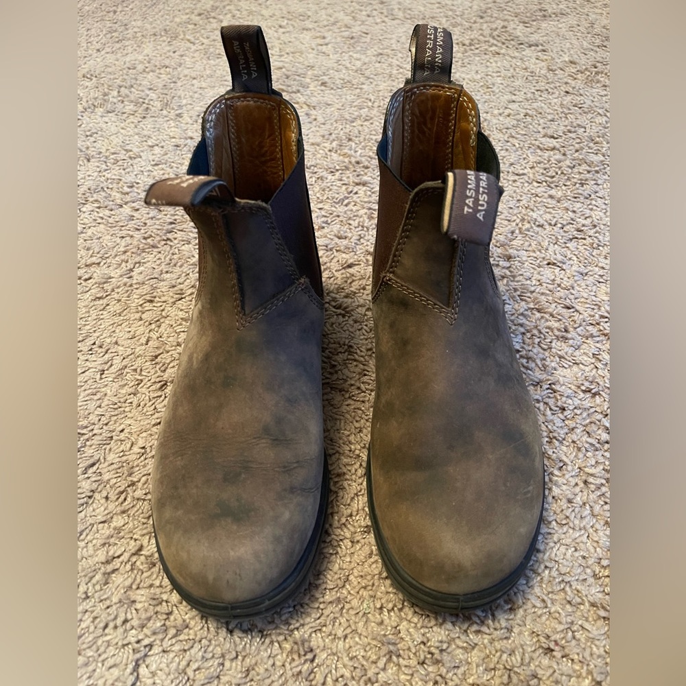 Blundstone #525 Chelsea Boots in Rustic Brown